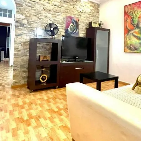 Toscal Nest شقة *
